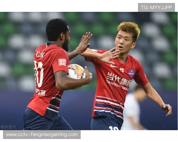 弗拉格18岁首度得分20+且零失误 书写联盟历史新篇章